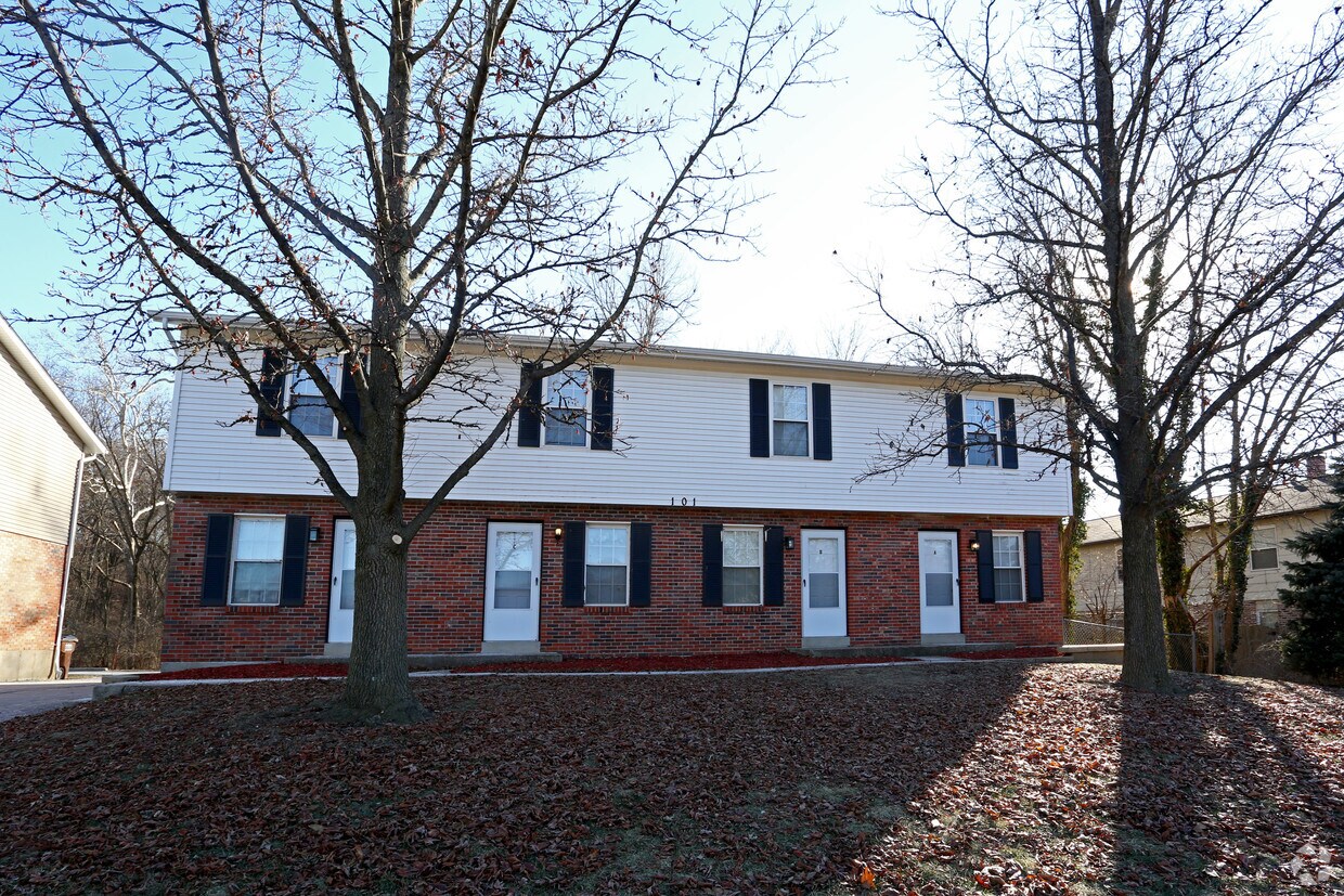 101135 Park Charles Blvd S, Saint Peters, MO 63376 Apartments Saint