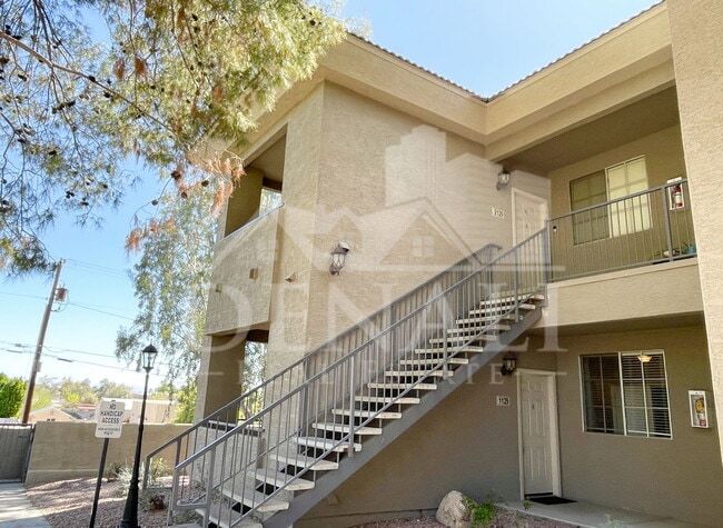 Foto del edificio - 1720 E Thunderbird Rd