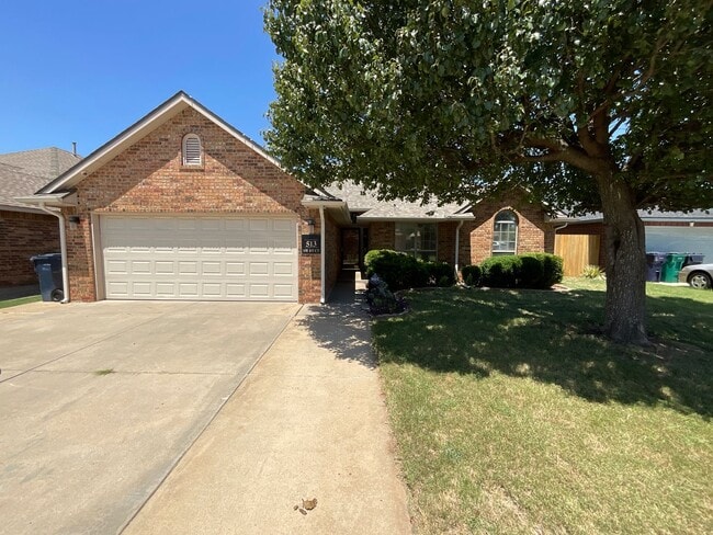 Photo - 513 SW 155th Ct (Oklahoma City, OK) House