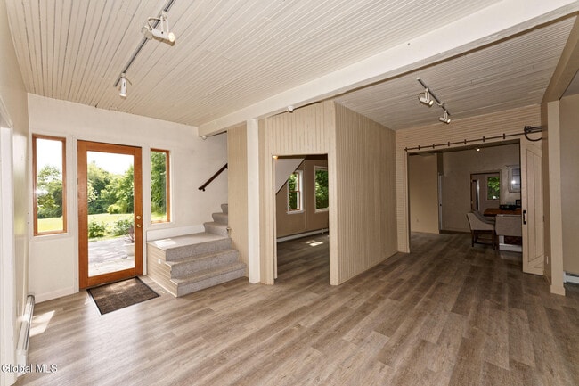 Foto del edificio - 1412 River Rd