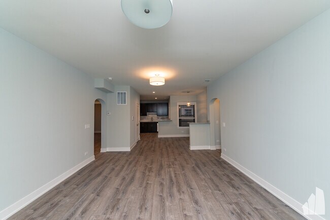 Building Photo - 1143 Maple