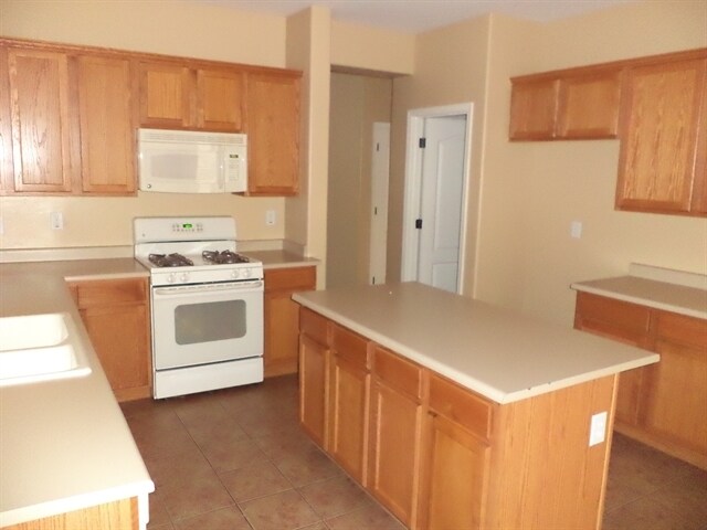 Building Photo - 4285 S Fireside Trl