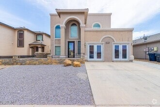 Building Photo - 4020 Hueco Land Ln
