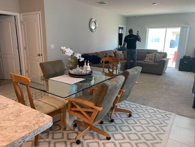 Foto del edificio - 1244 Berry Ln