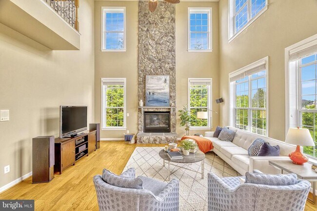 Building Photo - 22374 Dolomite Hills Dr