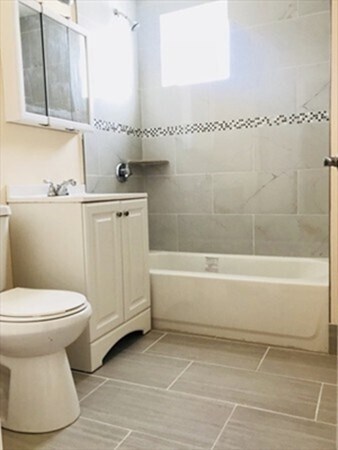 Foto del edificio - 25 S Sydney St