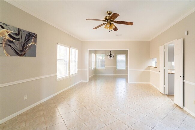 Foto del edificio - 16434 Concord Falls Ln