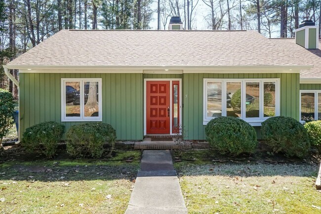 Foto del edificio - One Bedroom Home!