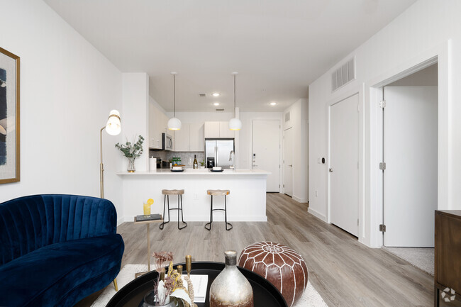 1BR, 1BA - 713SF - Ellis Highline