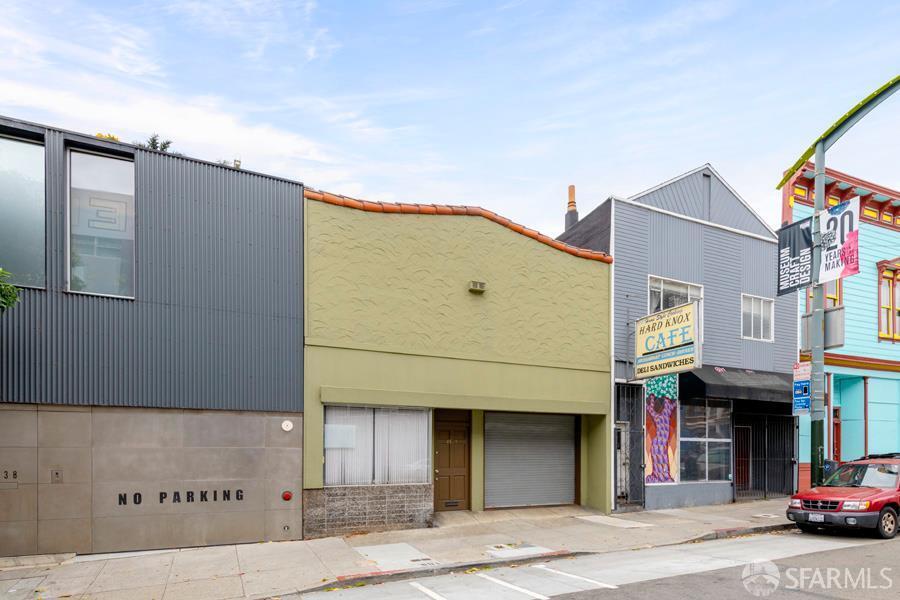 Primary Photo - 2530 3rd St