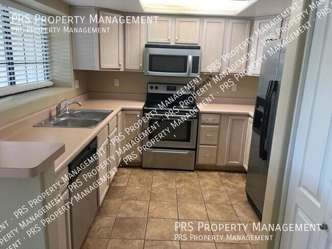 Foto del edificio - 5665 W Galveston St