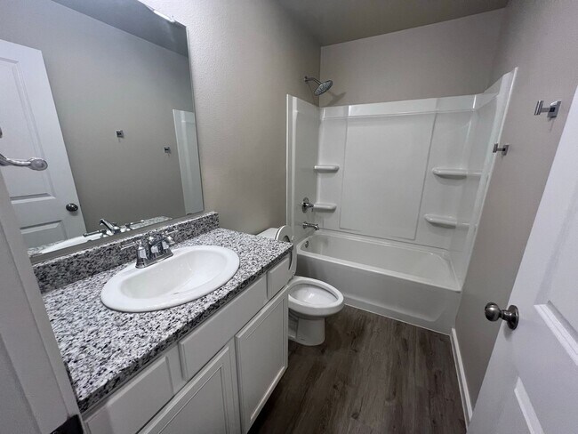 Foto del edificio - 3 Bedroom In Frenship ISD!