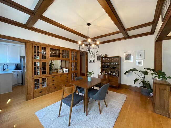 Foto del edificio - 3824 Pleasant Ave