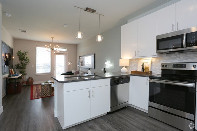 Interior Photo - The Hudson