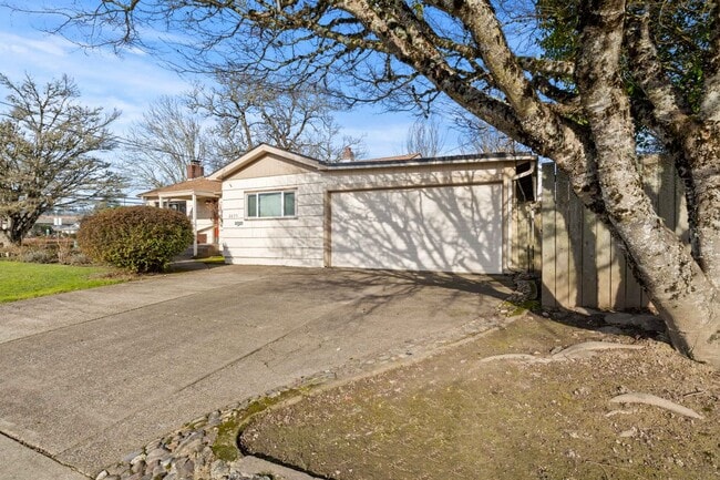 Building Photo - 2055 NW Beca Ave