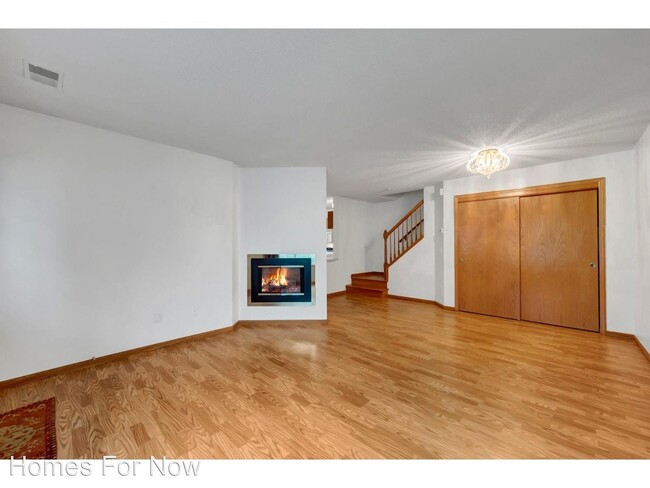 Building Photo - 2 br, 1.5 bath House - 2025 Southcross Dri...