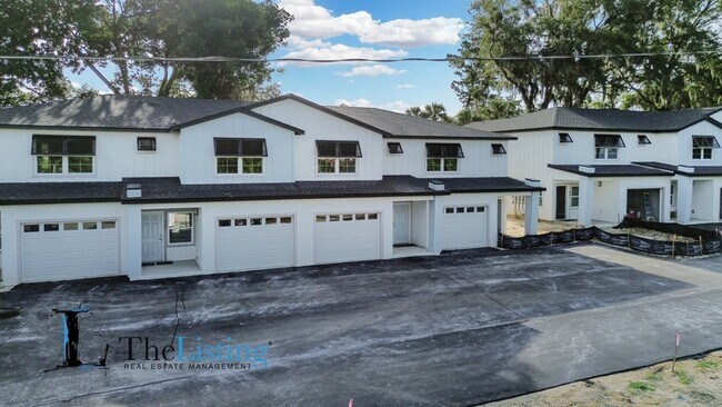 Foto del edificio - 1545 E Fort King St