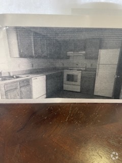 18 Jordan Landing Dr