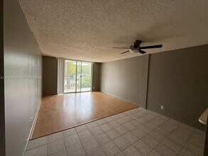 Building Photo - 500 Executive Center Dr