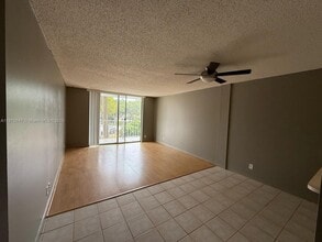 Building Photo - 500 Executive Center Dr