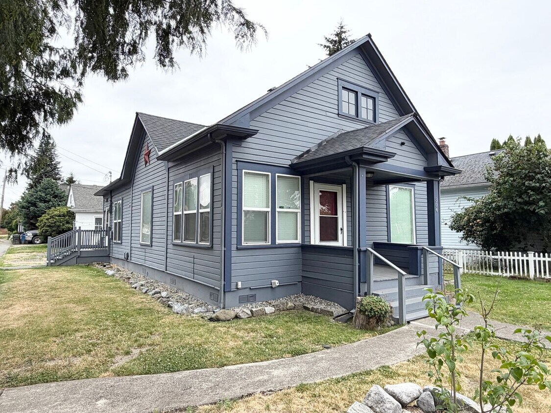 Photo - 304 W Willis St