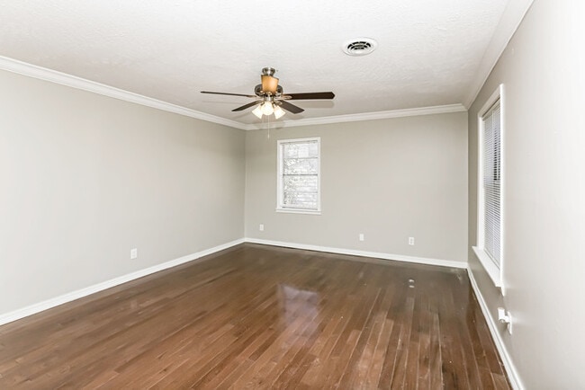 Building Photo - 545 Bellevue St