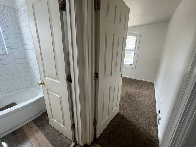 Foto del edificio - 144 Ohio St