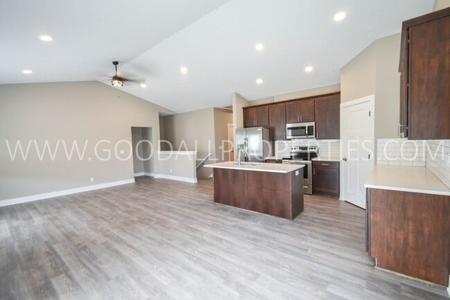 Building Photo - Two free months rent! New 4 Bedroom Ranch in Clive with finished Basement.