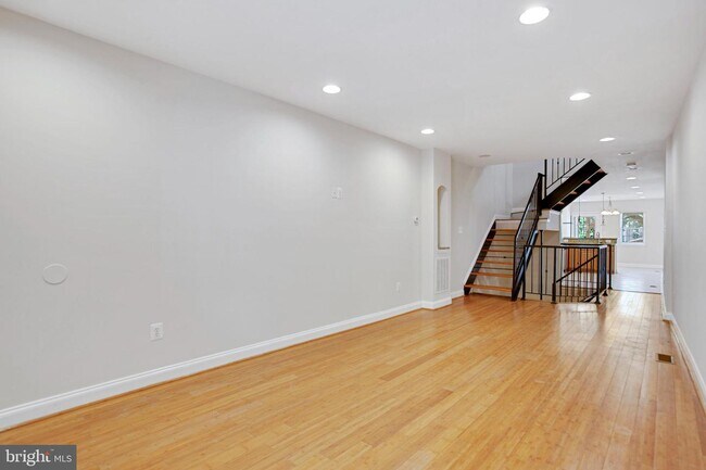 Building Photo - 1516 Byrd St