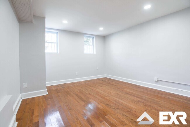 Foto del edificio - 91 E 38th St