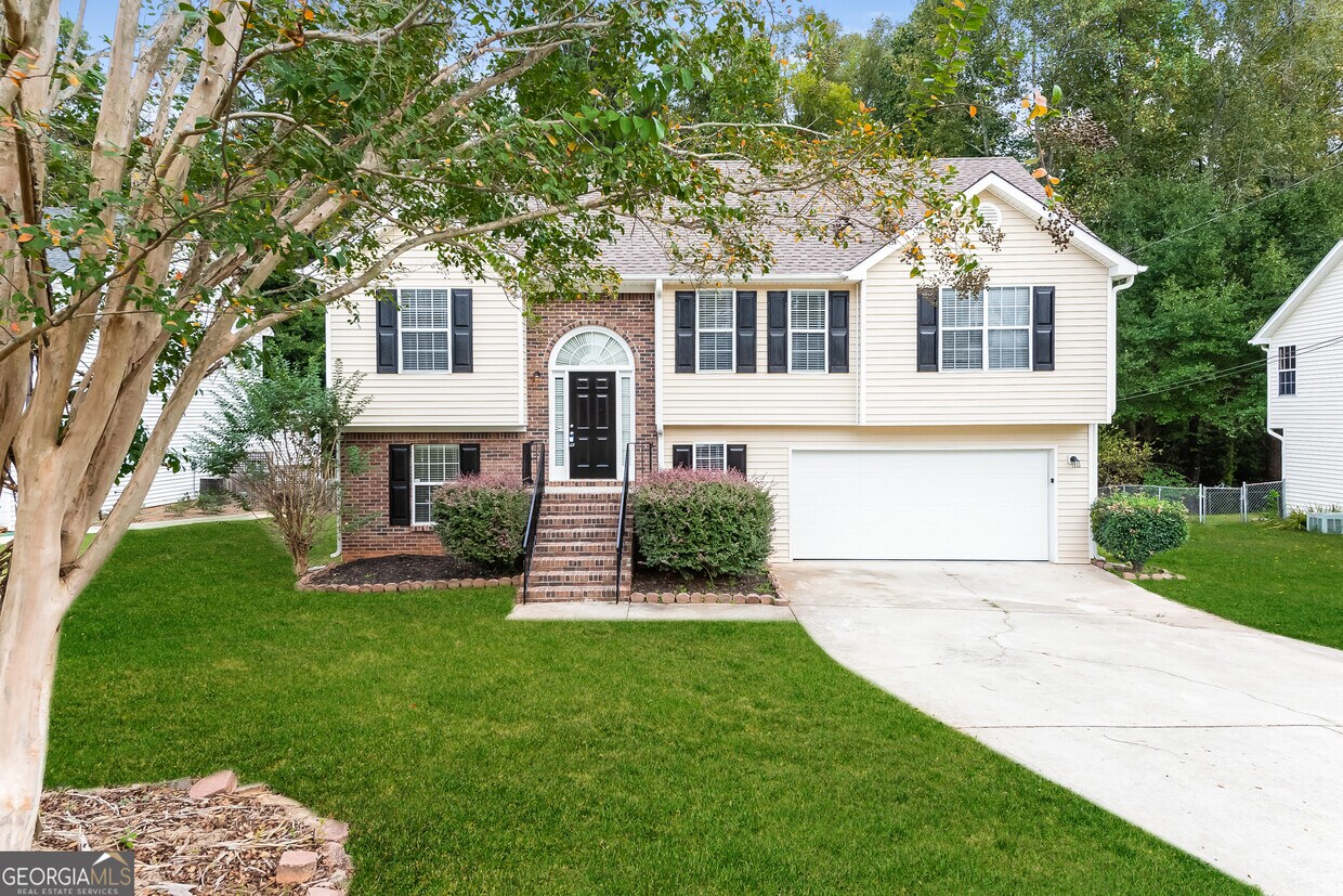 Primary Photo - 2777 Cedar Tree Ln