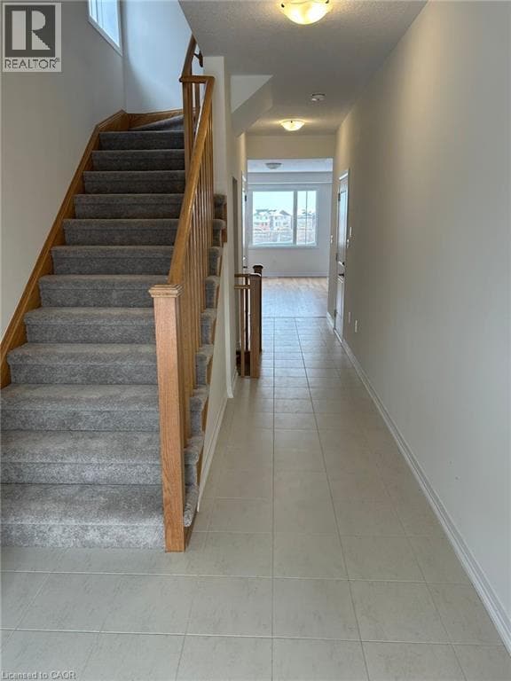 Building Photo - 400 Newman Dr