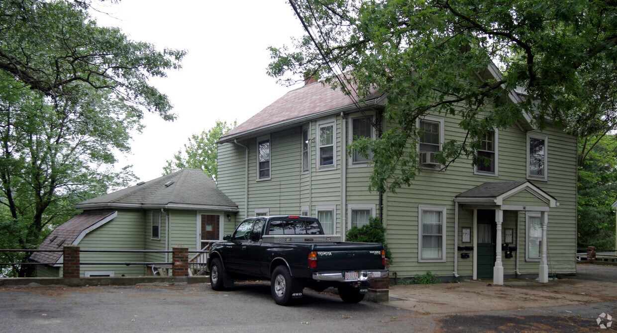 Primary Photo - 29 Orange St