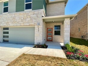 Building Photo - 1041 Winnsboro Lp