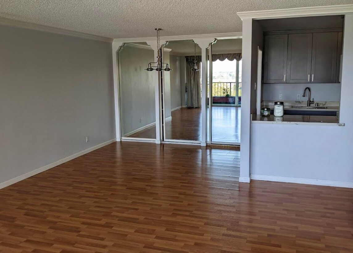 Living Room - 300 Davey Glen Rd