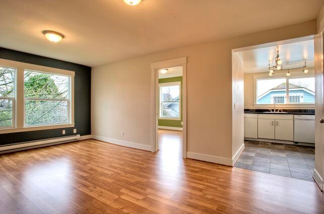 Foto principal - 3208 McClintock Ave S
