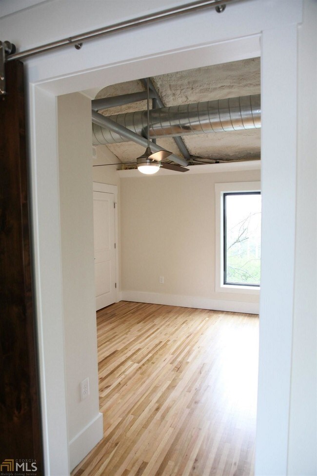 Foto del edificio - 510 Whitehall St SW