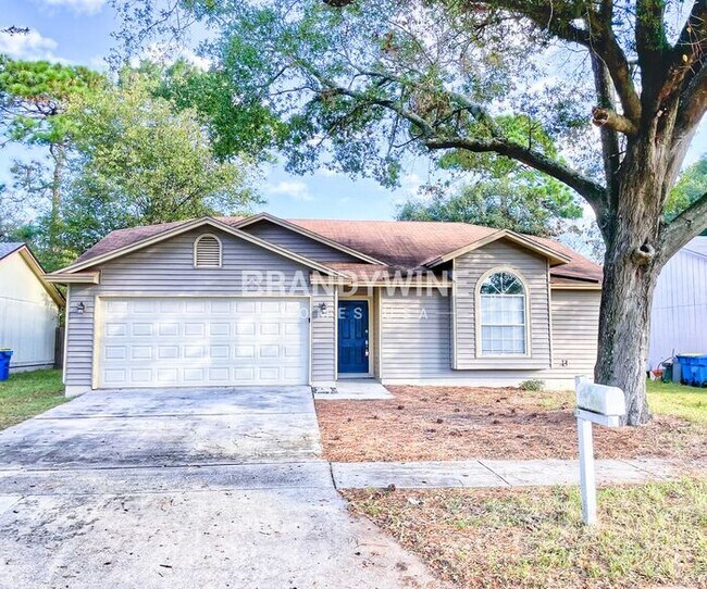 Building Photo - FREE JANUARY RENT! MOVE IN BY 12/24 AND PO...