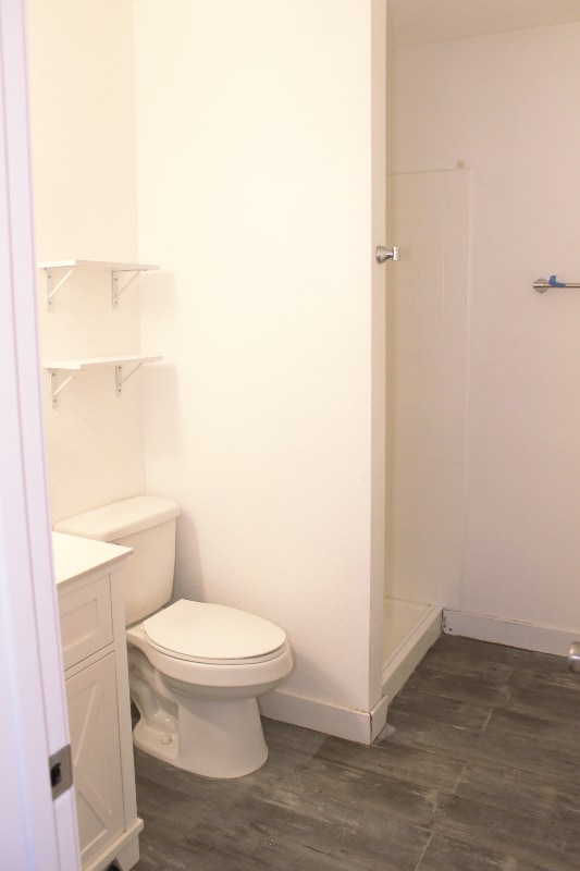 Building Photo - 202 Bruce Way