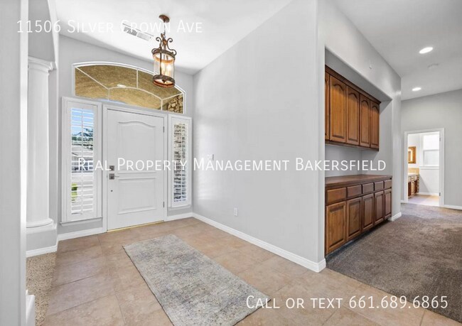 Foto del edificio - 11506 Silver Crown Ave