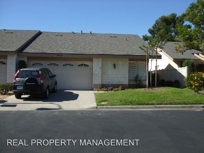 Primary Photo - 3579 S Sundown Ln