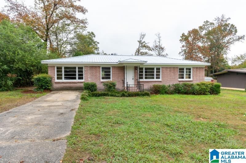 2317 3rd Pl NW, Center Point, AL 35215 House Rental in Center Point