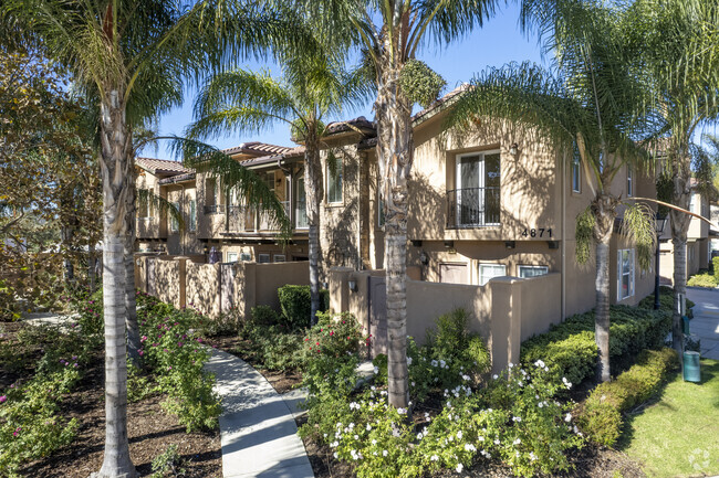 4871 E Los Angeles Ave - Parkside Villas