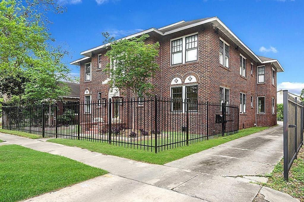 Primary Photo - 3812 La Branch St
