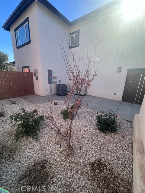 Foto del edificio - 7807 Mission Blvd