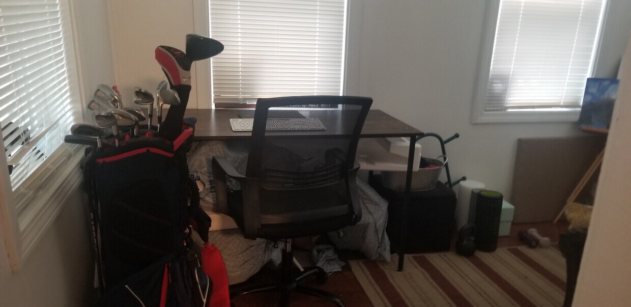 24 Templeton Pky Unit 1, Watertown, MA 02472 Condo for Rent in