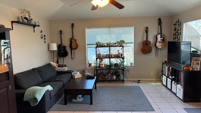 Foto del edificio - 106 Franklin Blvd