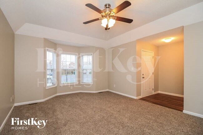 Foto del edificio - 4625 Beckel Ct