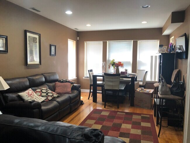 Foto del edificio - 4402 W Parker Ave
