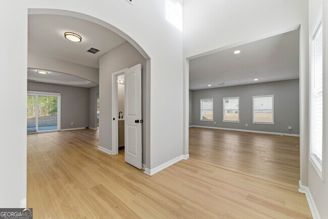 Building Photo - 77 Mary Hill Ln